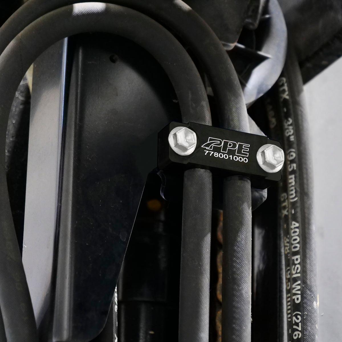 Hydraulic Line Hose Clamp - Toyota Forklift - OEM Toyota Part# 68654-36760-71 Pacific Performance Engineering