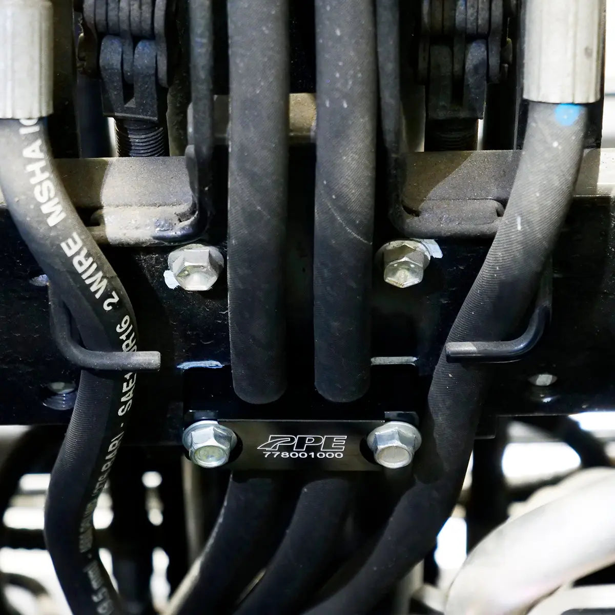 Hydraulic Line Hose Clamp - Toyota Forklift - OEM Toyota Part# 68654-36760-71 Pacific Performance Engineering